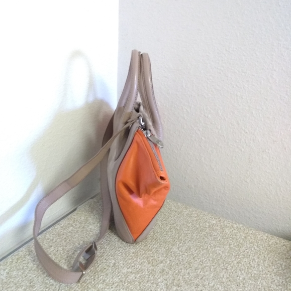 Pour La Victoire Leather Dome Satchel Bag - Picture 3 of 8